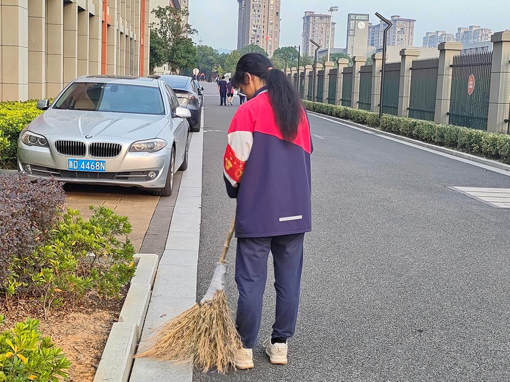 363829a82a144a9095f17cf88df1ef43.jpg 363829a82a144a9095f17cf88df1ef43.jpg